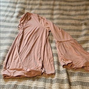 American Eagle soft and sexy long sleeve blouse